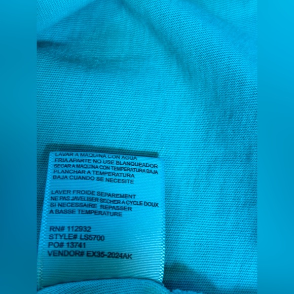 Daybreak Teal Cropped Tee With Howdy Embroidery - Picture 5 of 6